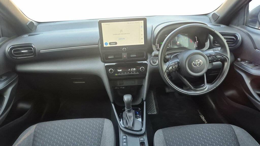 Toyota Yaris Cross 1.5 Vvt-h Design E-cvt Euro 6 Ss HV75OZX White #6