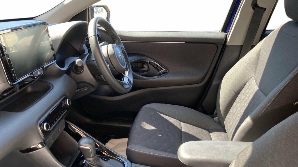 Toyota Yaris 1.5 Vvt-h Design E-cvt Euro 6 Ss HJ75GWL Blue #5