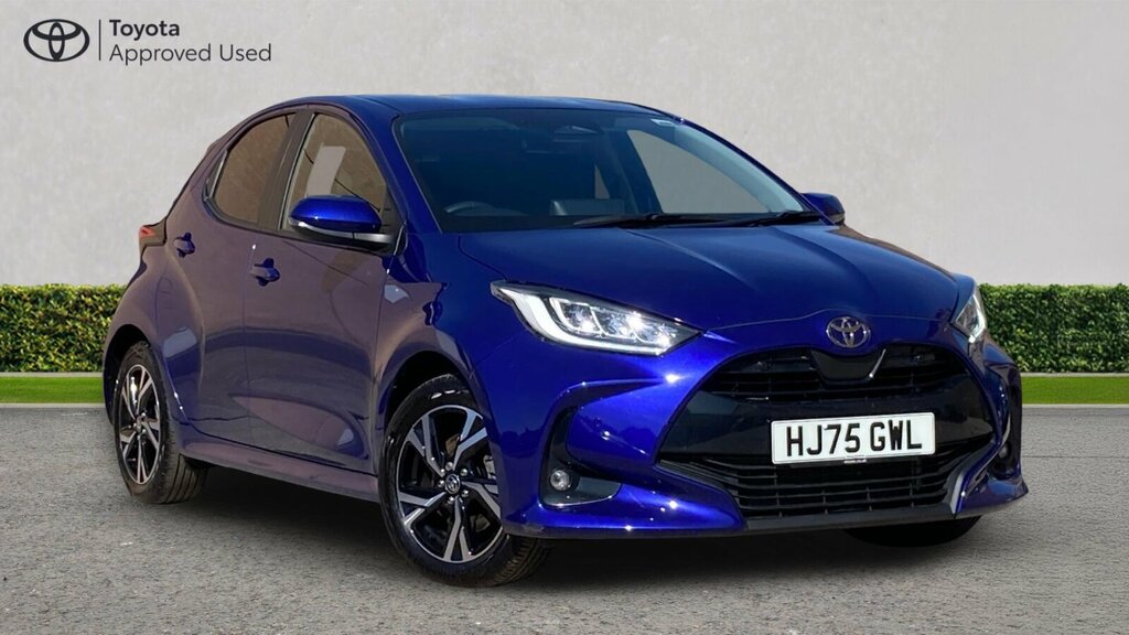 Toyota Yaris 1.5 Vvt-h Design E-cvt Euro 6 Ss HJ75GWL Blue