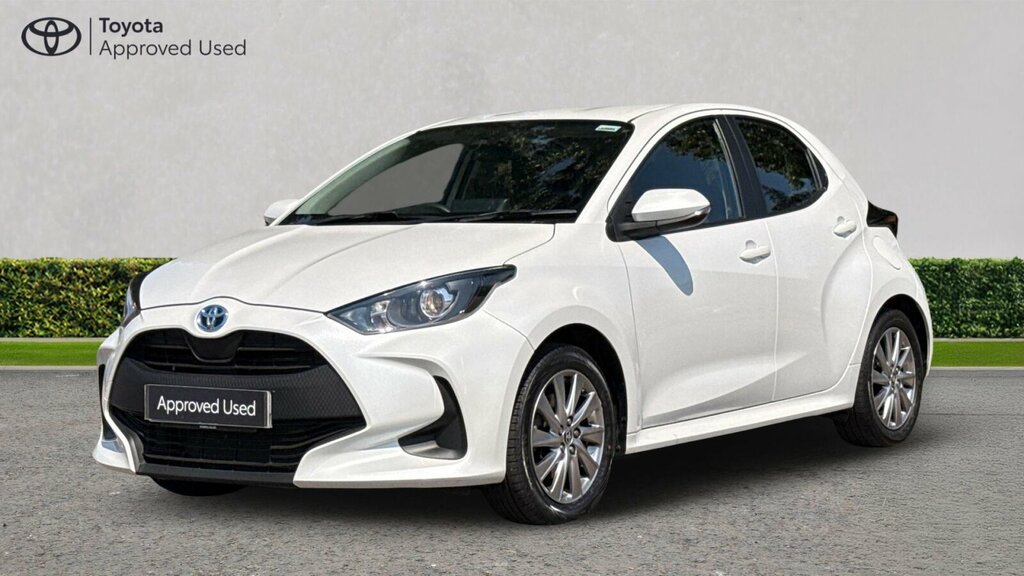 Toyota Yaris 1.5 Vvt-h Icon Hatchback Hybrid E-cvt E YM23WCC White #3