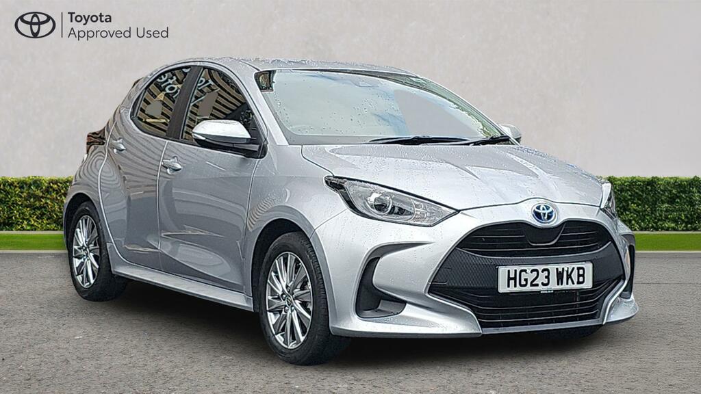 Toyota Yaris 1.5 Vvt-h Icon E-cvt Euro 6 Ss Silver