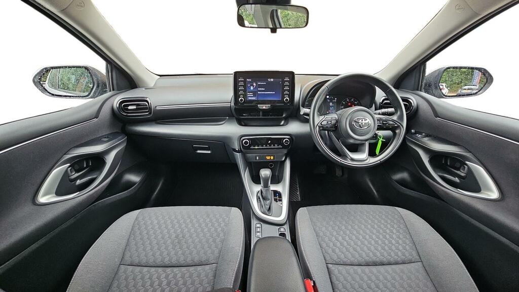 Toyota Yaris 1.5 Vvt-h Icon E-cvt Euro 6 Ss HG23WKB Silver #6