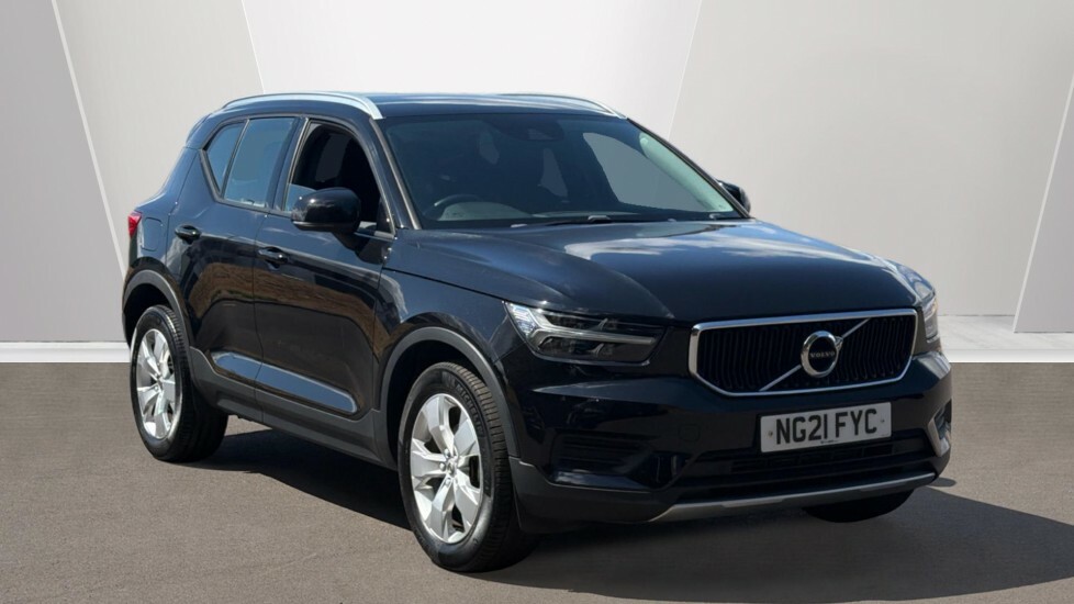 Volvo XC40 Momentum, T3 Black