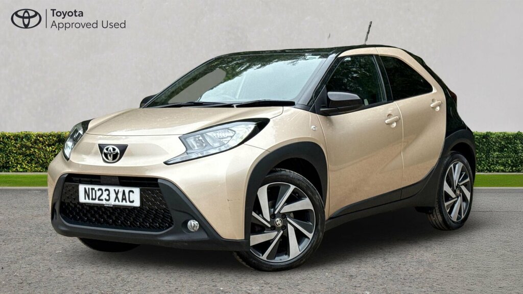 Toyota Aygo X 1.0 Vvt-i Edge Hatchback Euro 6 ND23XAC Beige #3