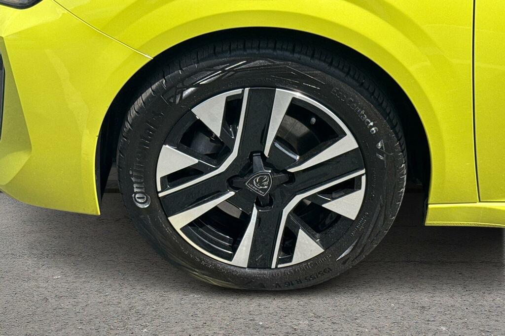 Peugeot 208 1.2 Puretech Allure Euro 6 Ss AO25ZJK Yellow #5