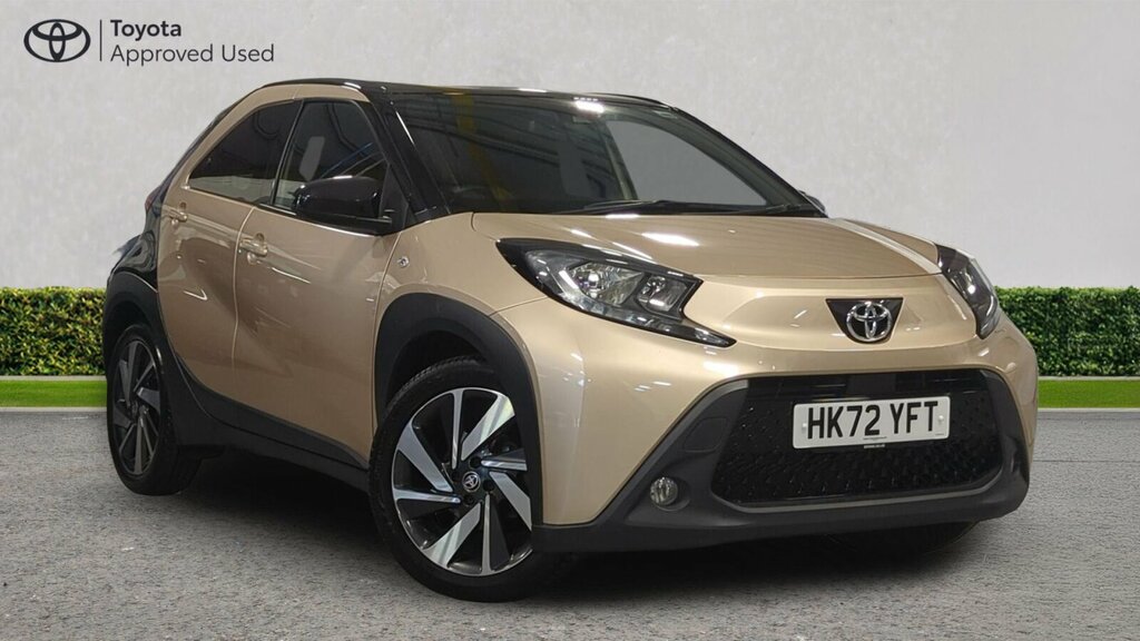 Toyota Aygo X 1.0 Vvt-i Edge Euro 6 Ss HK72YFT Beige