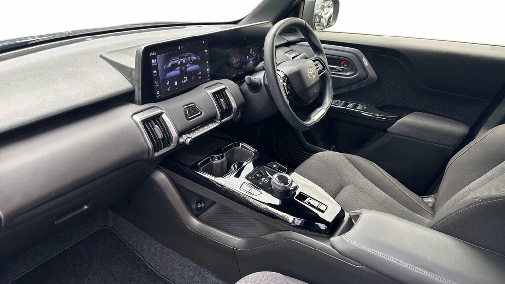 Toyota Urban Cruiser 61Kwh Design Blue #5