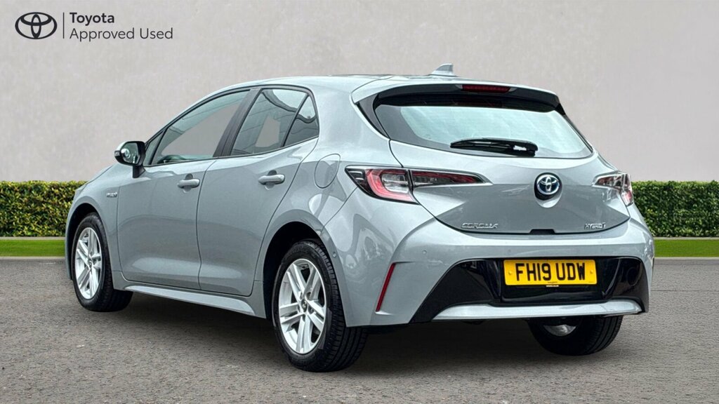 Toyota Corolla 1.8 Vvt-h Icon Tech Cvt Euro 6 Ss FH19UDW Grey #4