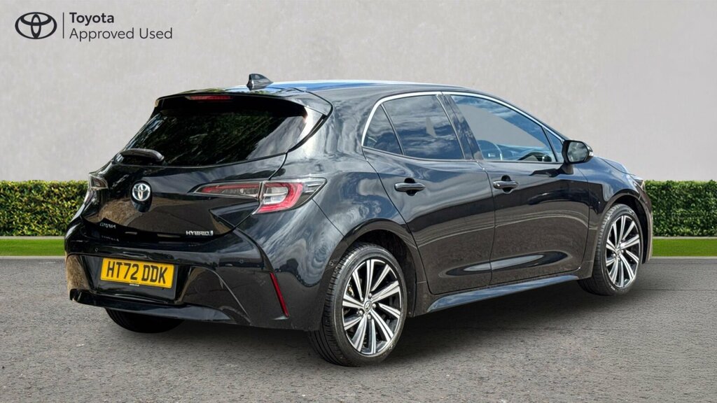 Toyota Corolla 1.8 Vvt-h Design Cvt Euro 6 Ss HT72DDK Black #2
