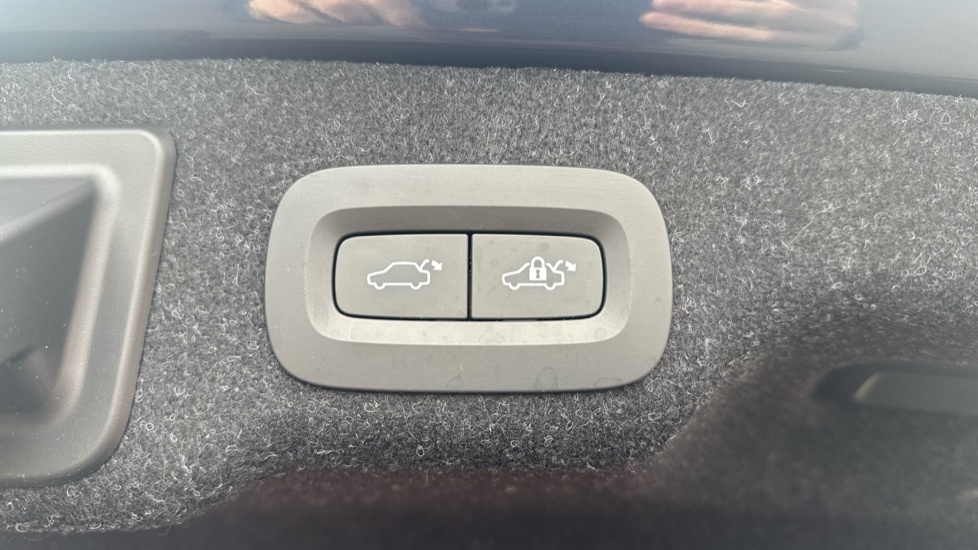 Volvo S90 Recharge Ultimate, T8 Awd Plug-in Hybrid, #32