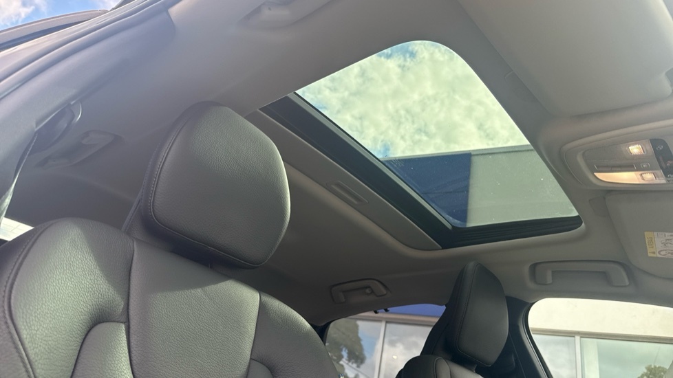 Volvo S90 Recharge Ultimate, T8 Awd Plug-in Hybrid, #29