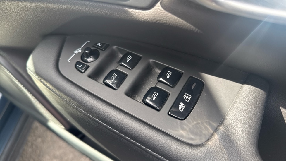 Volvo S90 Recharge Ultimate, T8 Awd Plug-in Hybrid, #22