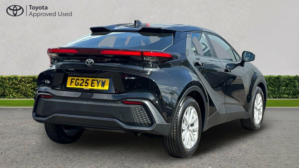 Toyota C-Hr 1.8 Vvt-h Icon Cvt Euro 6 Ss FG25EYW Black #2