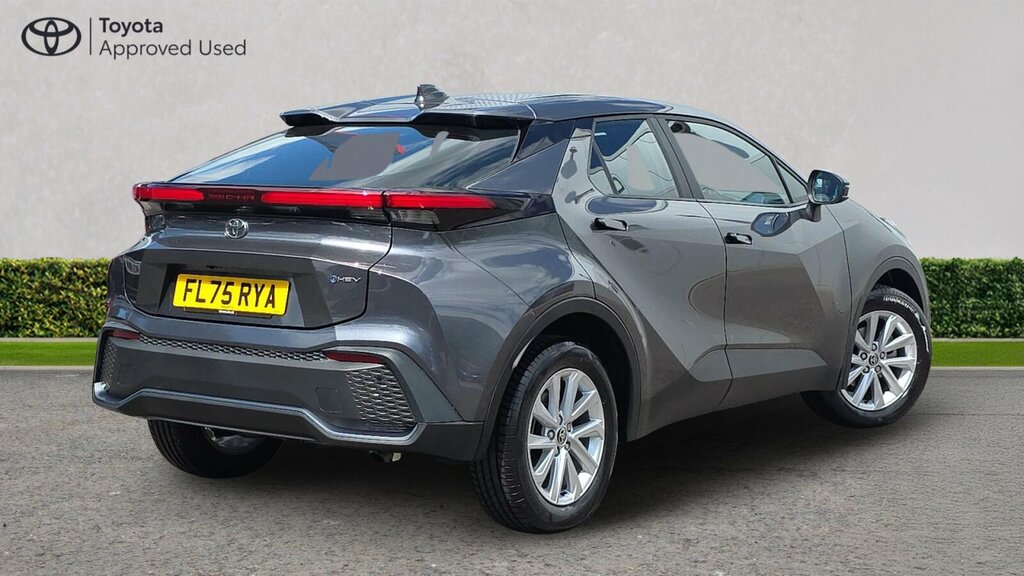 Toyota C-Hr 1.8 Vvt-h Icon Cvt Euro 6 Ss FL75RYA Grey #2