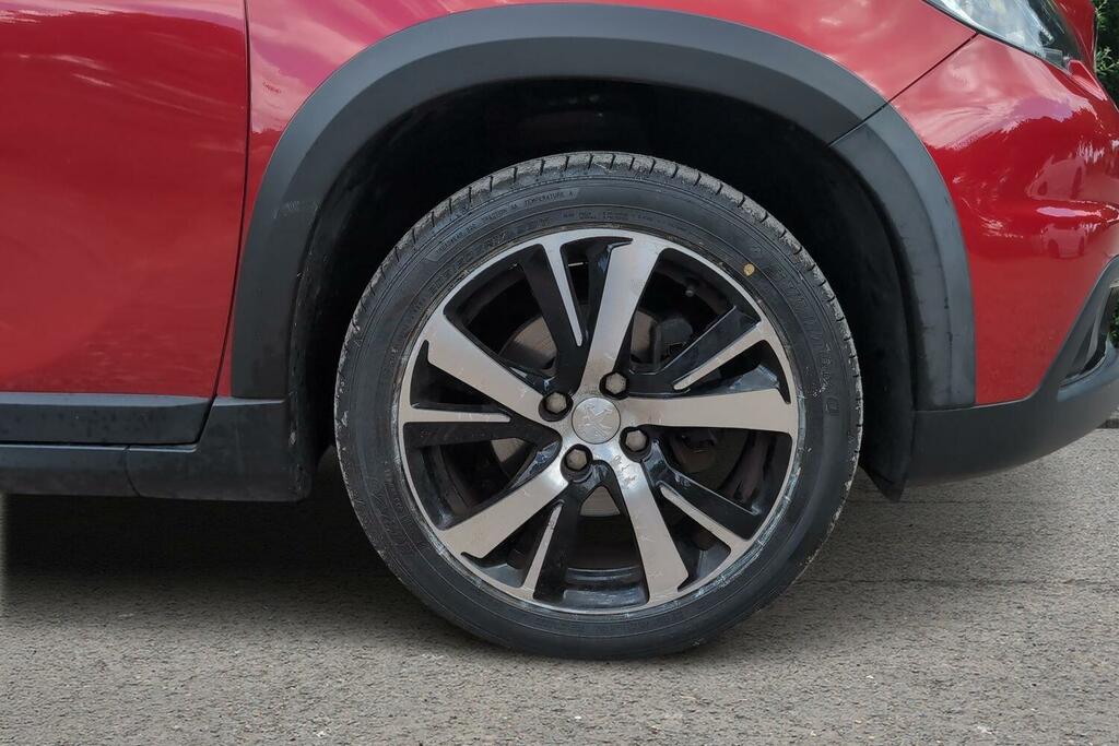 Peugeot 2008 1.2 Puretech Gt Line Eat Euro 6 Ss Red #5