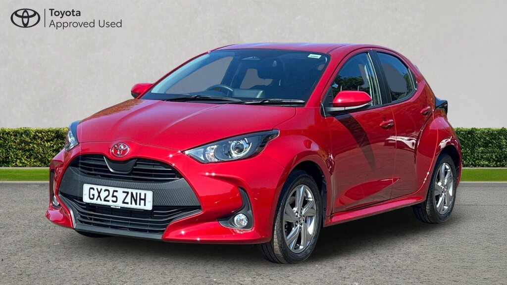Toyota Yaris 1.5 Vvt-h Icon E-cvt Euro 6 Ss GX25ZNH Red #3