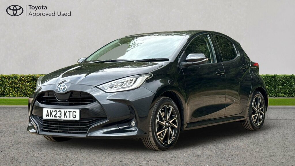 Toyota Yaris 1.5 Vvt-h Design Hatchback Hybrid E-cvt AK23KTG Black #3