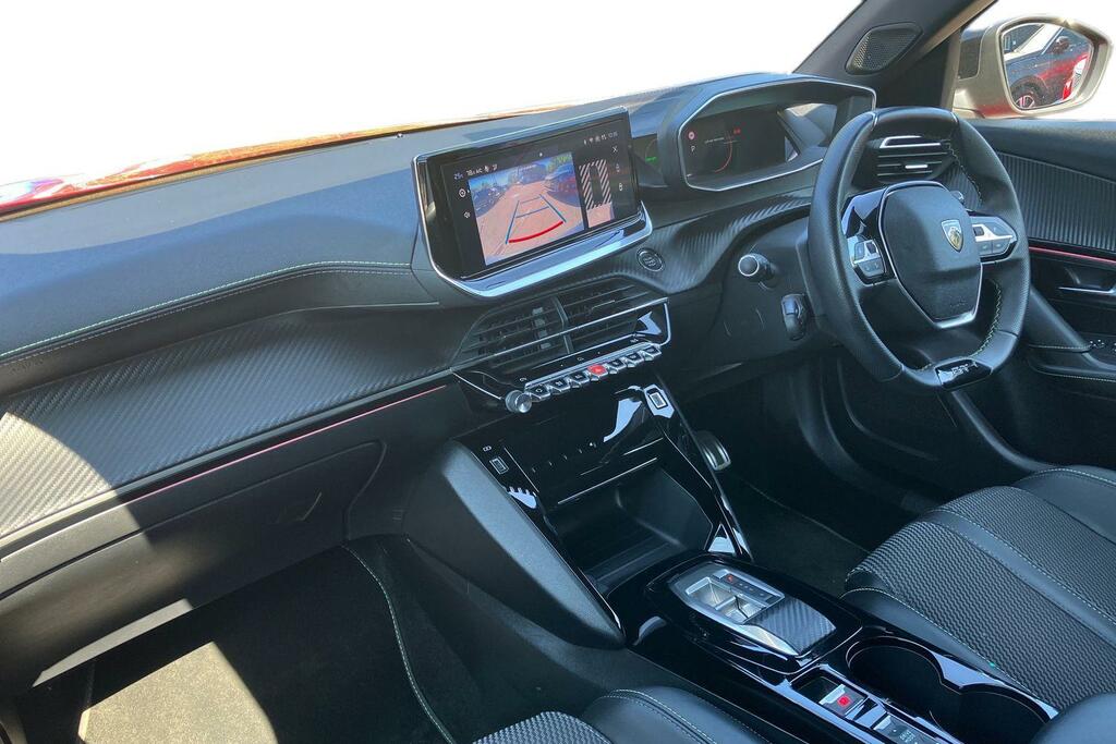 Peugeot e-2008 50Kwh Gt 11Kw Charger Red #2
