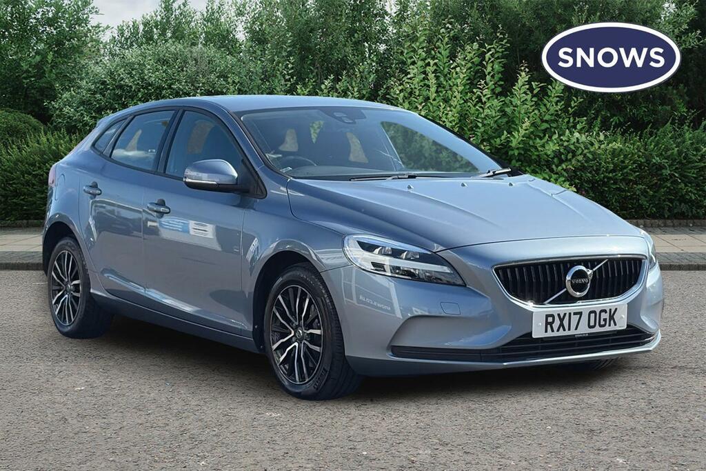 Volvo V40 2.0 T2 Momentum Nav Plus Euro 6 Ss Blue