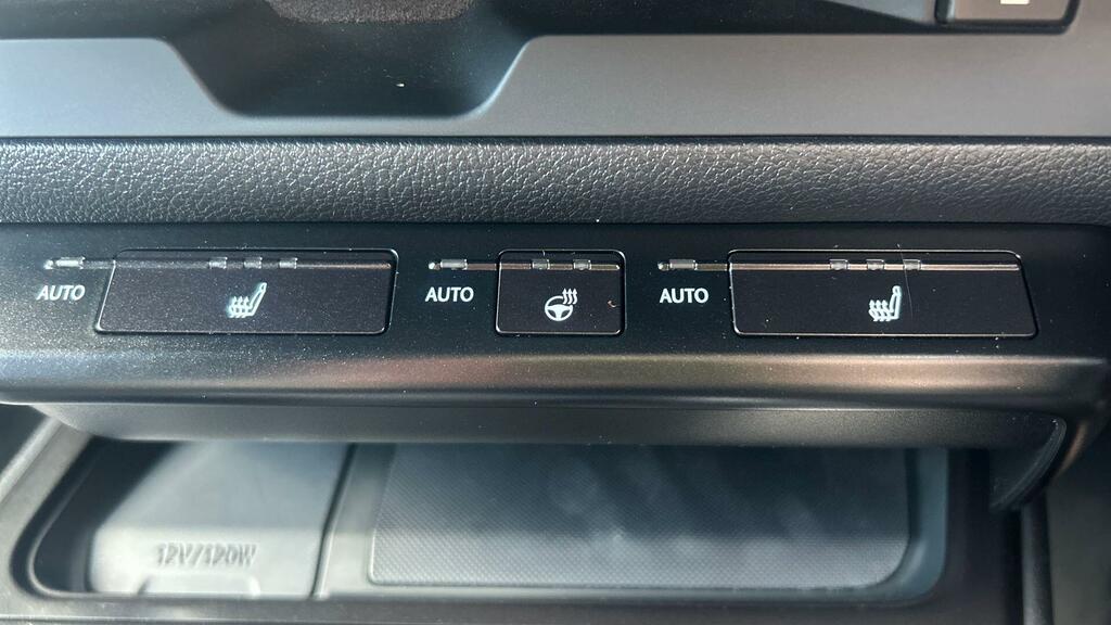 Lexus UX 300E 150Kw 54.3 Kwh E-cvt Takumi Pack Silver #35