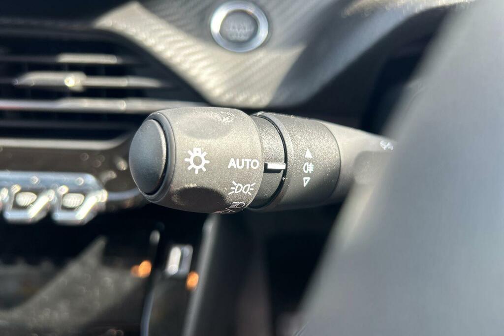 Peugeot e-208 100Kw E-style 50Kwh Grey #22