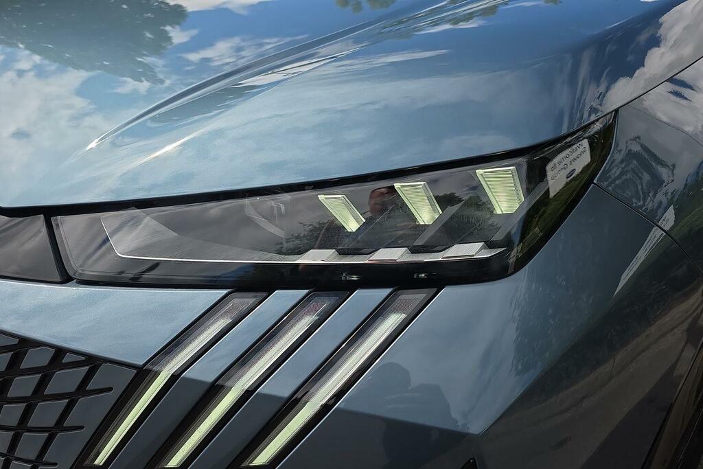 Peugeot 5008 Suv Grey #36