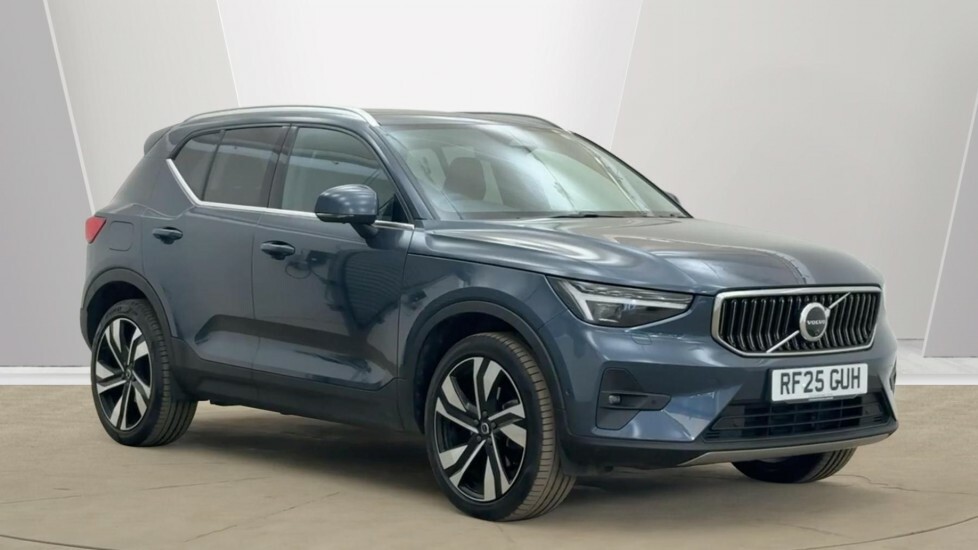 Volvo XC40 Ultra, B3 Mild Hybrid, Bright Blue