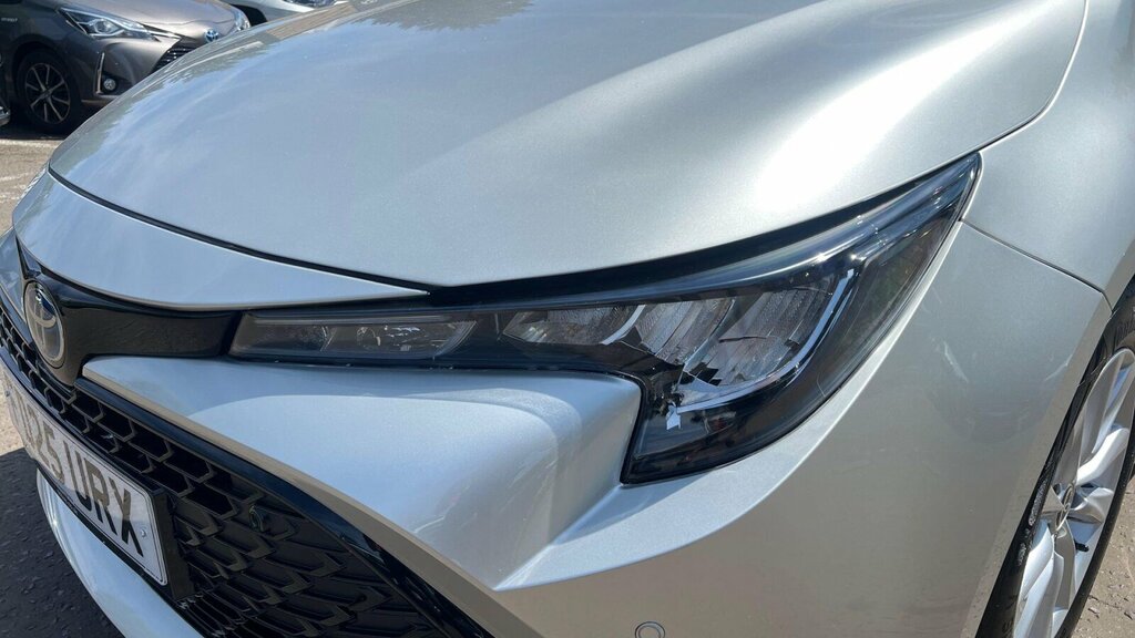 Toyota Corolla 2.0 Hybrid Excel Cvt Silver #20