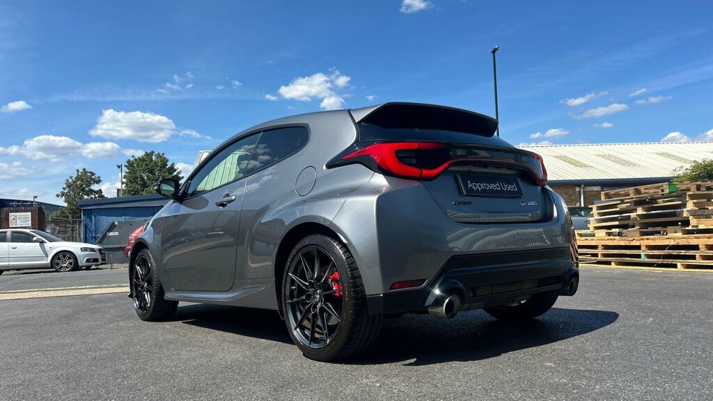 Toyota Yaris Icon Black #44