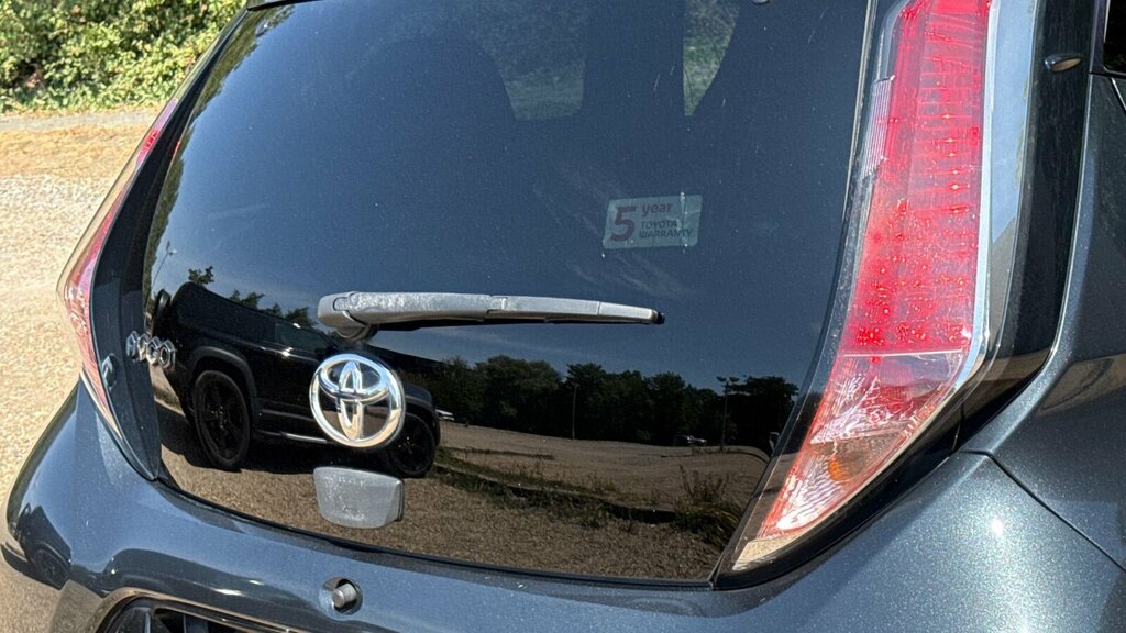 Toyota Aygo 1.0 Vvt-i X-play X-shift E Red #30