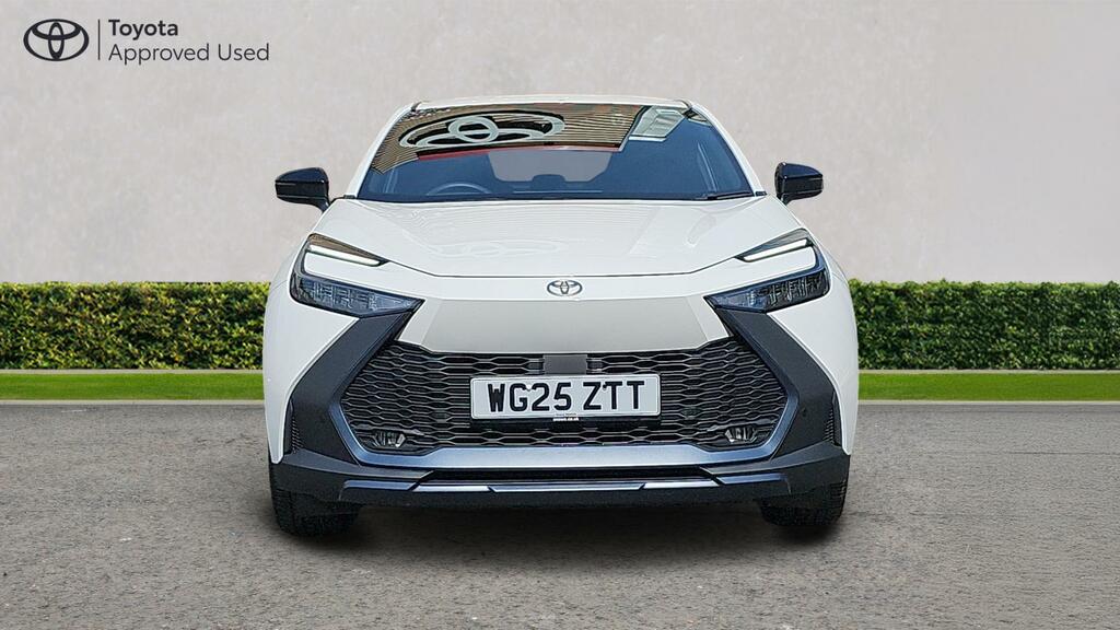 Toyota C-Hr Design White #22