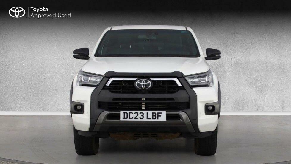Toyota HILUX 2.4 D-4d Active Pickup Double Cab White #20