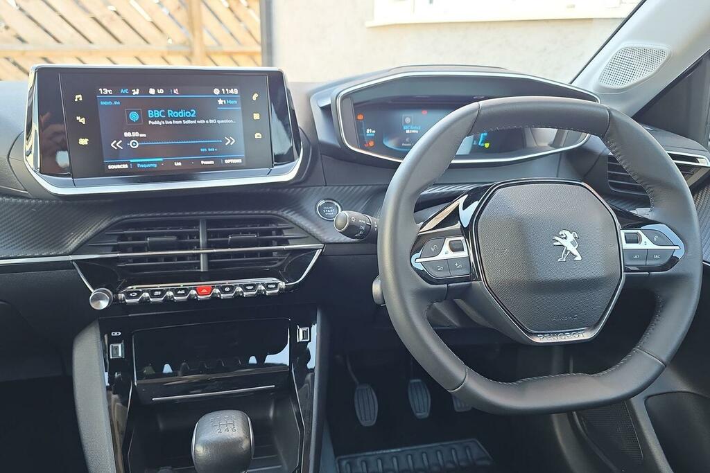 Peugeot 208 208 Allure Premium Puretech Ss Grey #17