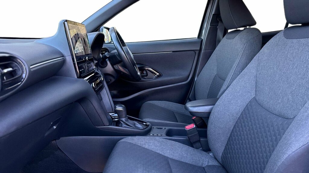 Toyota Yaris Cross 1.5 Vvt-h Design Suv Hybrid E-cvt Euro EA24KZW Grey #5