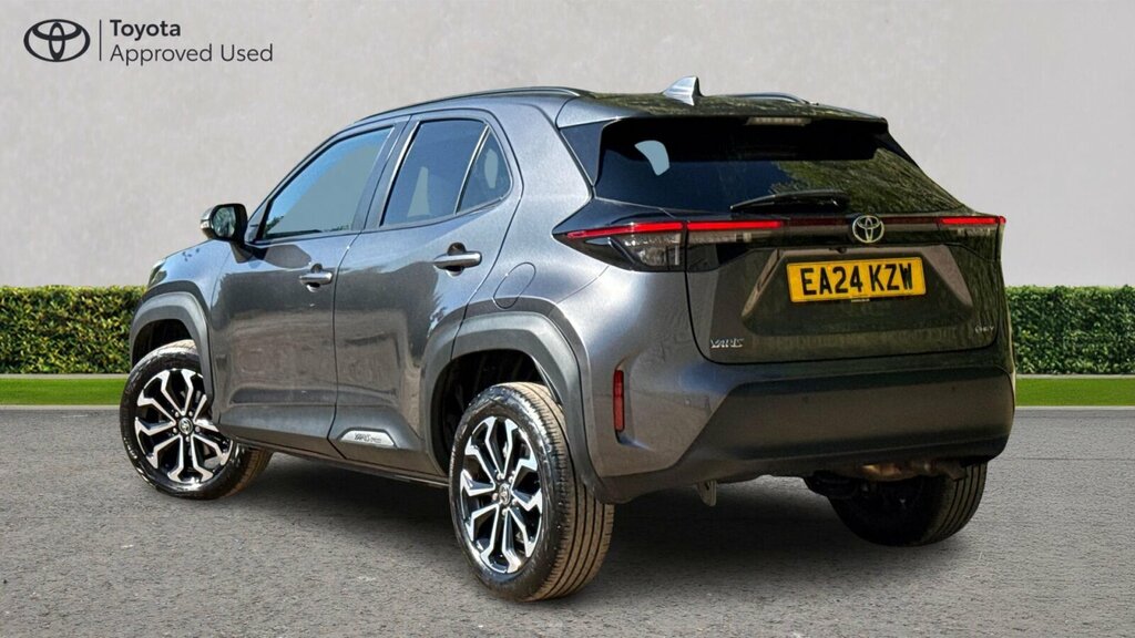 Toyota Yaris Cross 1.5 Vvt-h Design Suv Hybrid E-cvt Euro EA24KZW Grey #4