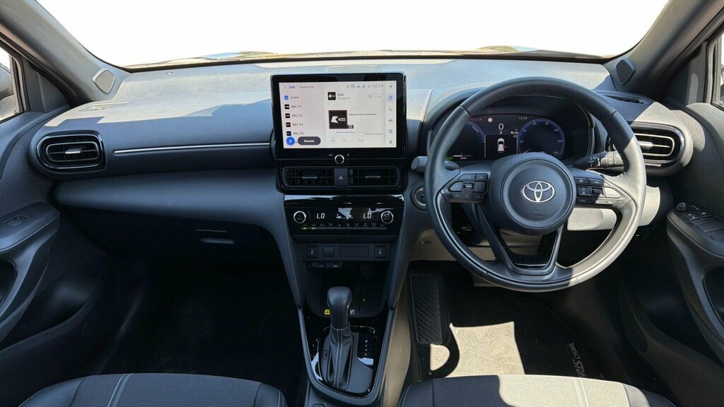 Toyota Yaris Cross 1.5 Vvt-h Excel Suv Hybrid E-cvt Euro 6 HY26JOV Grey #6