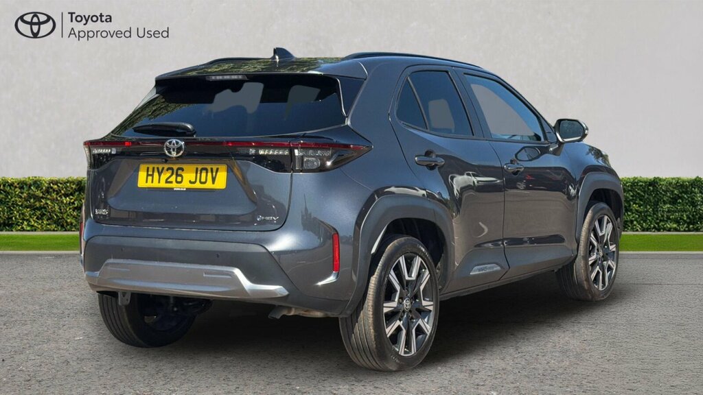 Toyota Yaris Cross 1.5 Vvt-h Excel Suv Hybrid E-cvt Euro 6 HY26JOV Grey #2