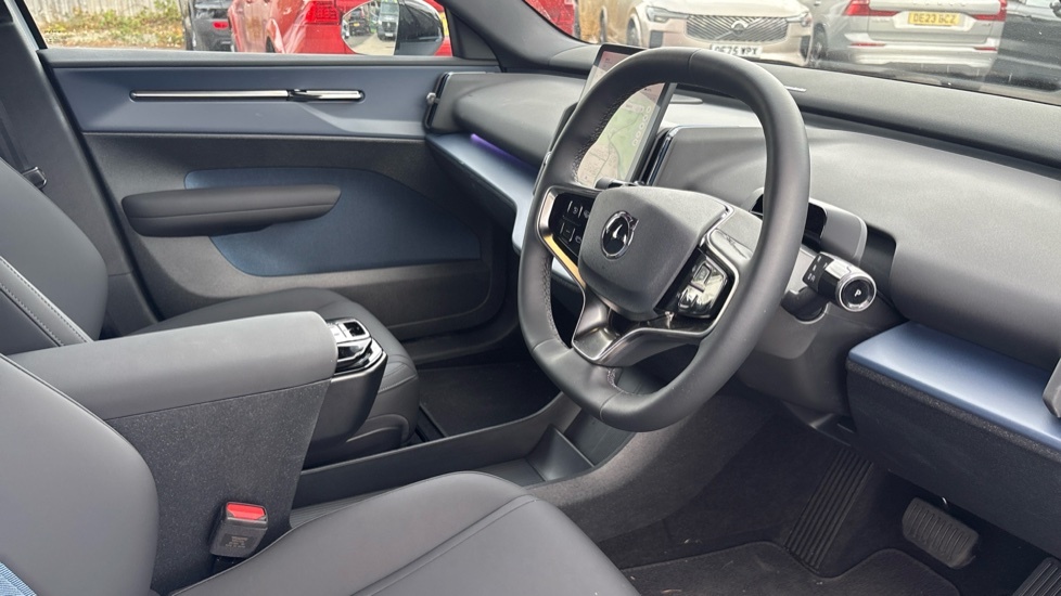 Volvo EX30 Plus, Single Motor Extended Range, Blue #4
