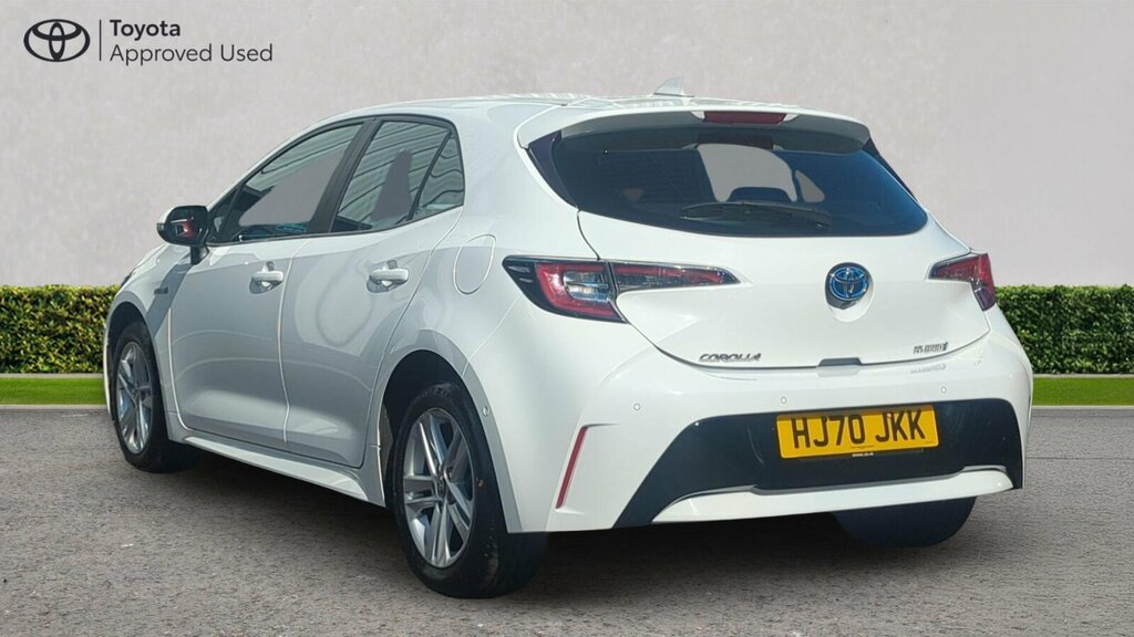 Toyota Corolla 1.8 Vvt-h Icon Tech Cvt Euro 6 Ss White #4