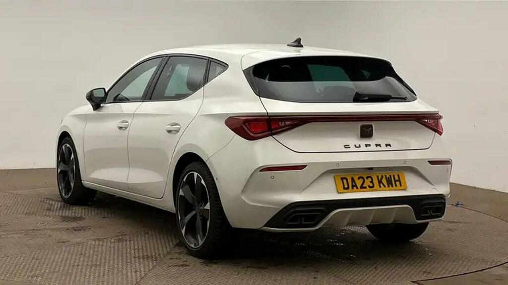 Cupra Leon 1.5 Tsi V1 White #3