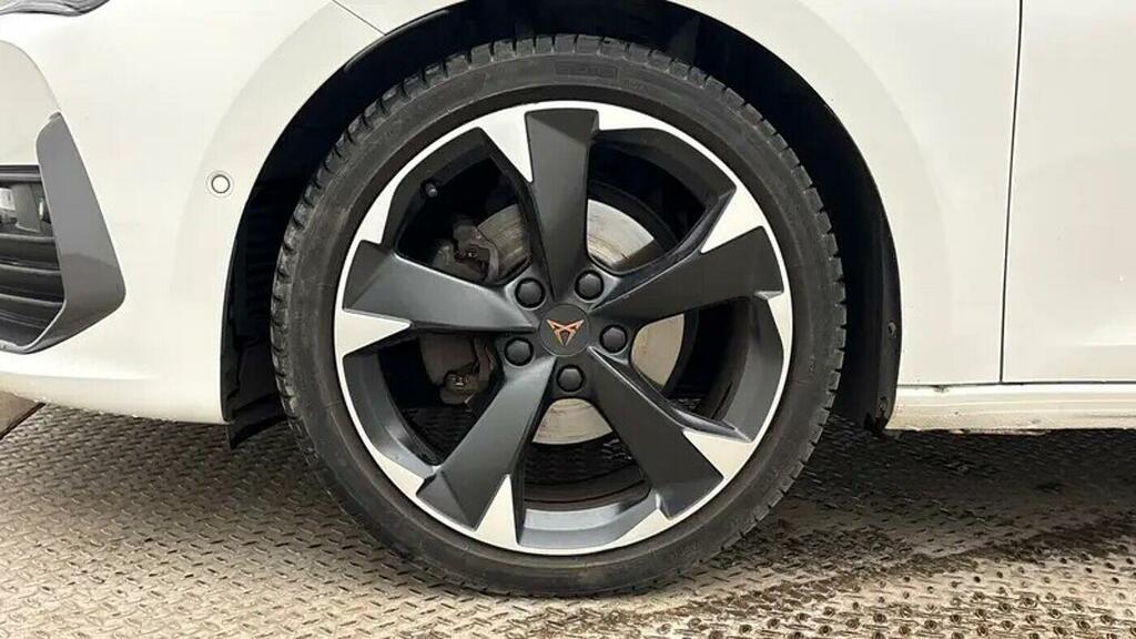 Cupra Leon 1.5 Tsi V1 White #5