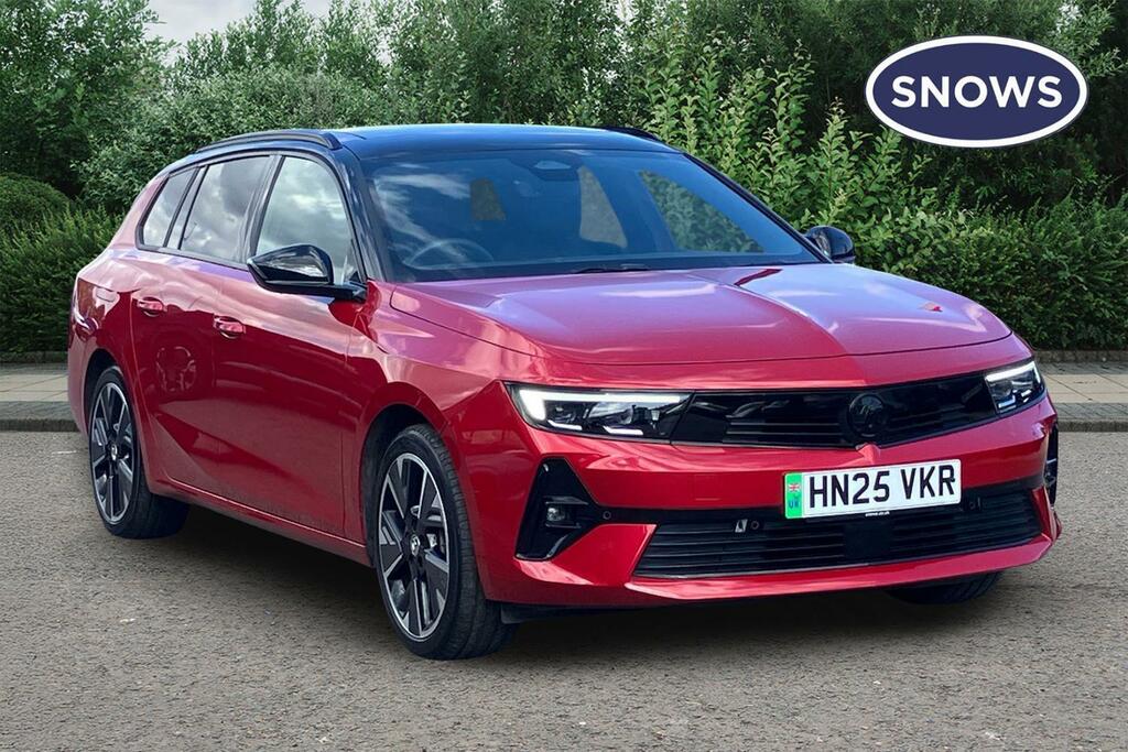 Vauxhall Astra 54Kwh Ultimate Sports Tourer Red