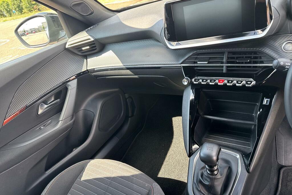 Peugeot 2008 1.2 Puretech Gt Euro 6 Ss Black #25