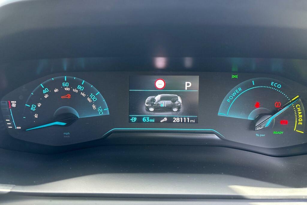 Peugeot e-2008 50Kwh Gt 7Kw Charger #39