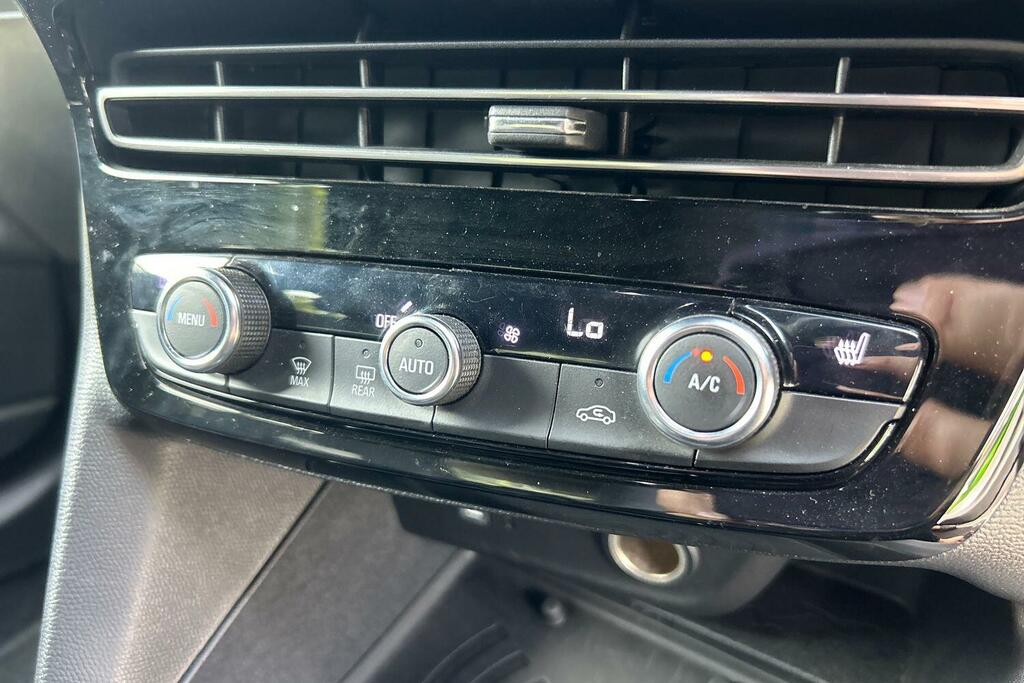 Vauxhall Mokka-e 50Kwh Gs Line Suv 136 Ps White #32