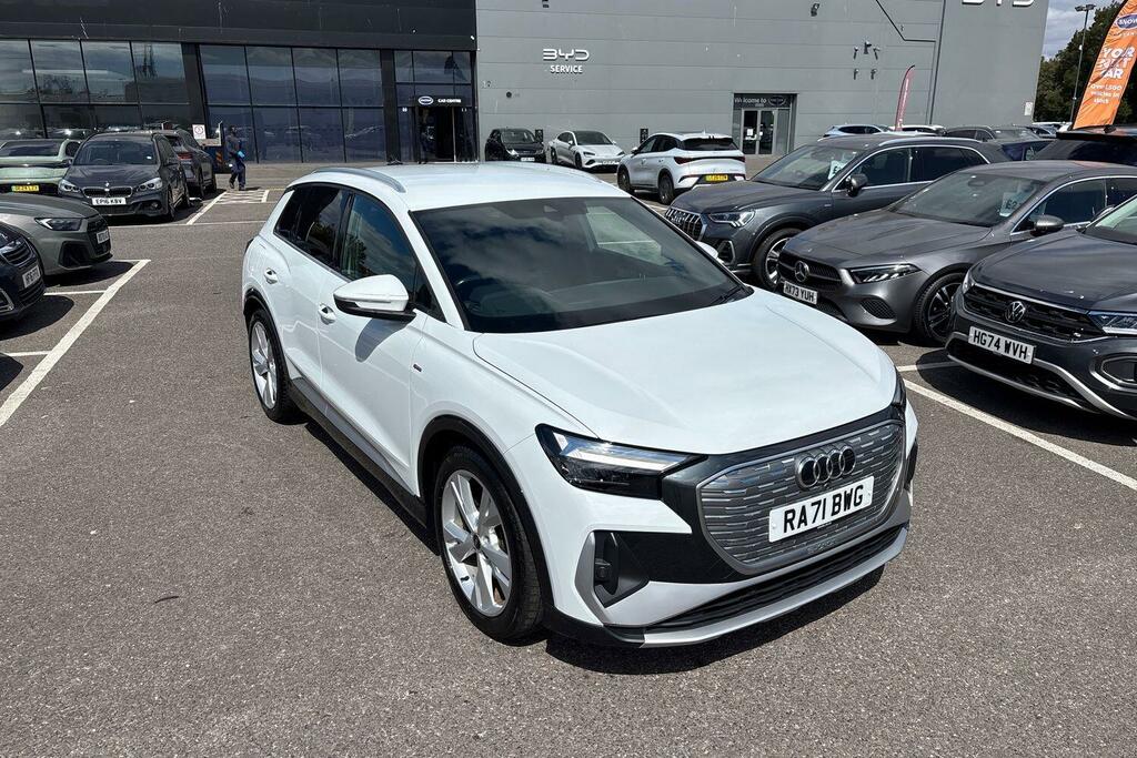 Audi Q4 E Tron 40 S Line 82Kwh White #5
