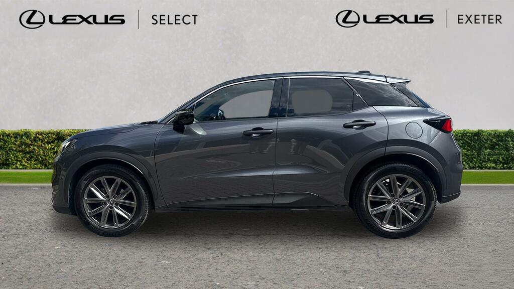 Lexus LBX 1.5 Vvt-ie Takumi Design Suv Hybrid E-c Black #24