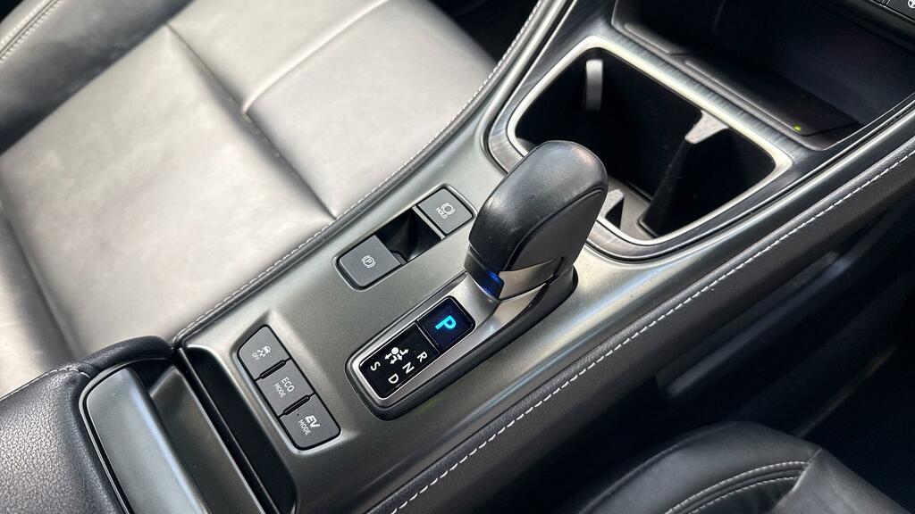 Lexus LBX 1.5 Vvt-ie Takumi Design Suv Hybrid E-c Black #41
