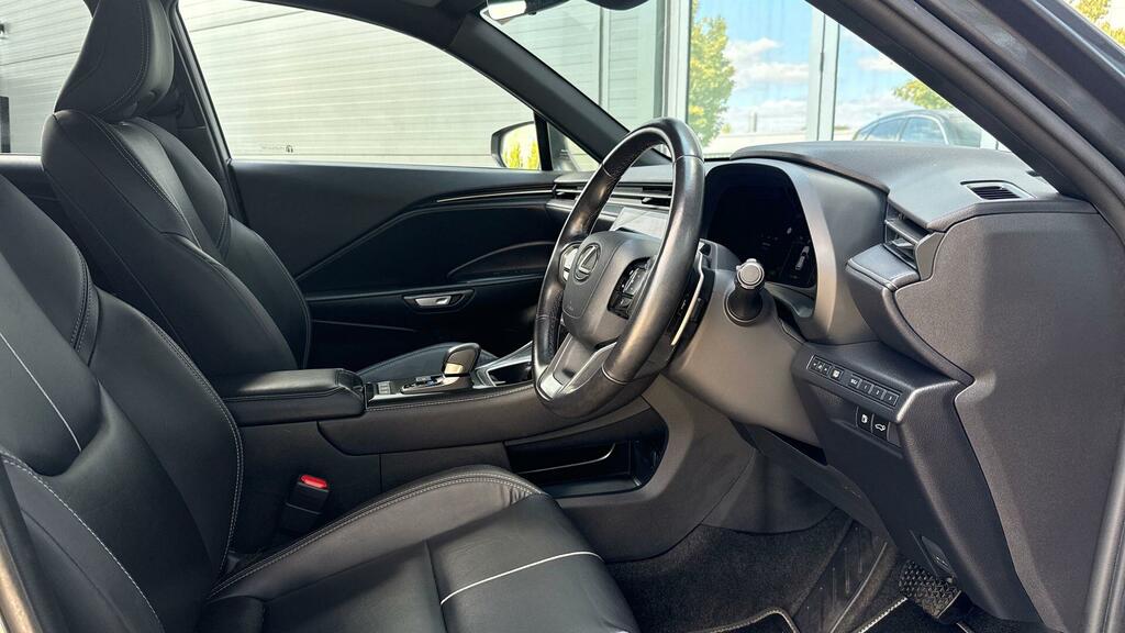 Lexus LBX 1.5 Vvt-ie Takumi Design Suv Hybrid E-c Black #12