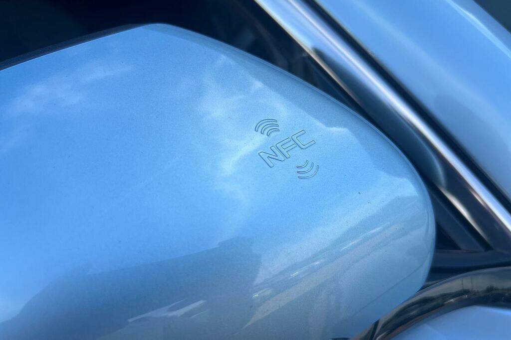 Byd Seal U 1.5 Dm-i 26.6Kwh Comfort Cvt Euro 6 Ss White #45